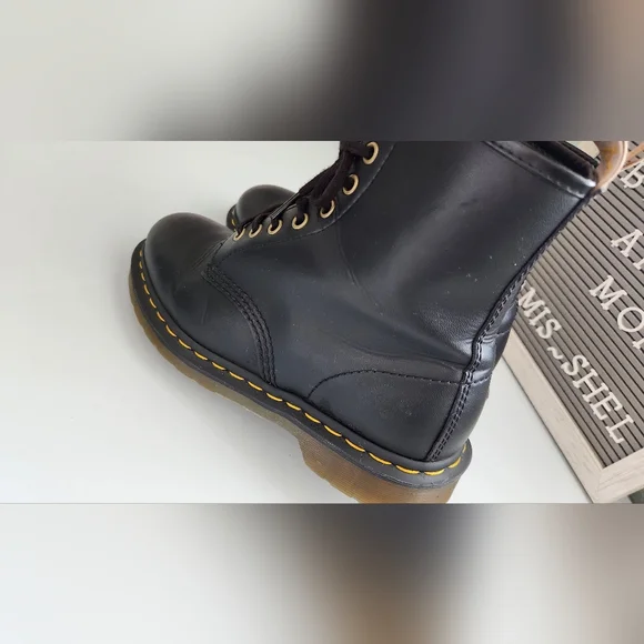 Dr Martens Vegan Felix Lace-up Boots Black M-7 L-8 Unisex - Picture 11 of 13